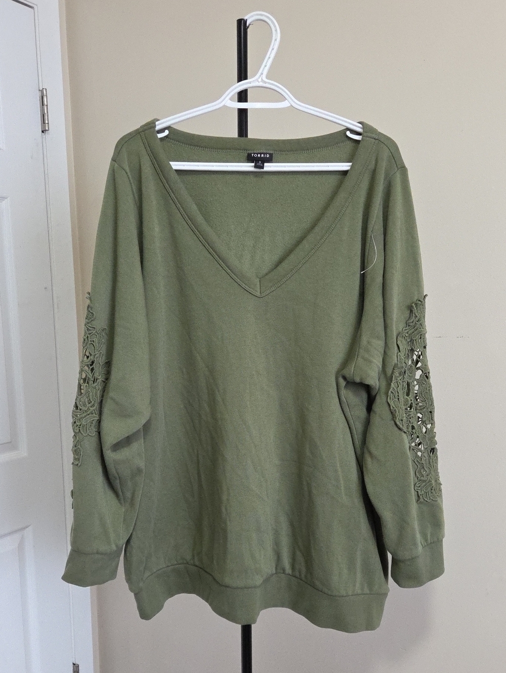 torrid Cottom Blend Plus Size V-Neck Pullover with Lace Sleeve Accents